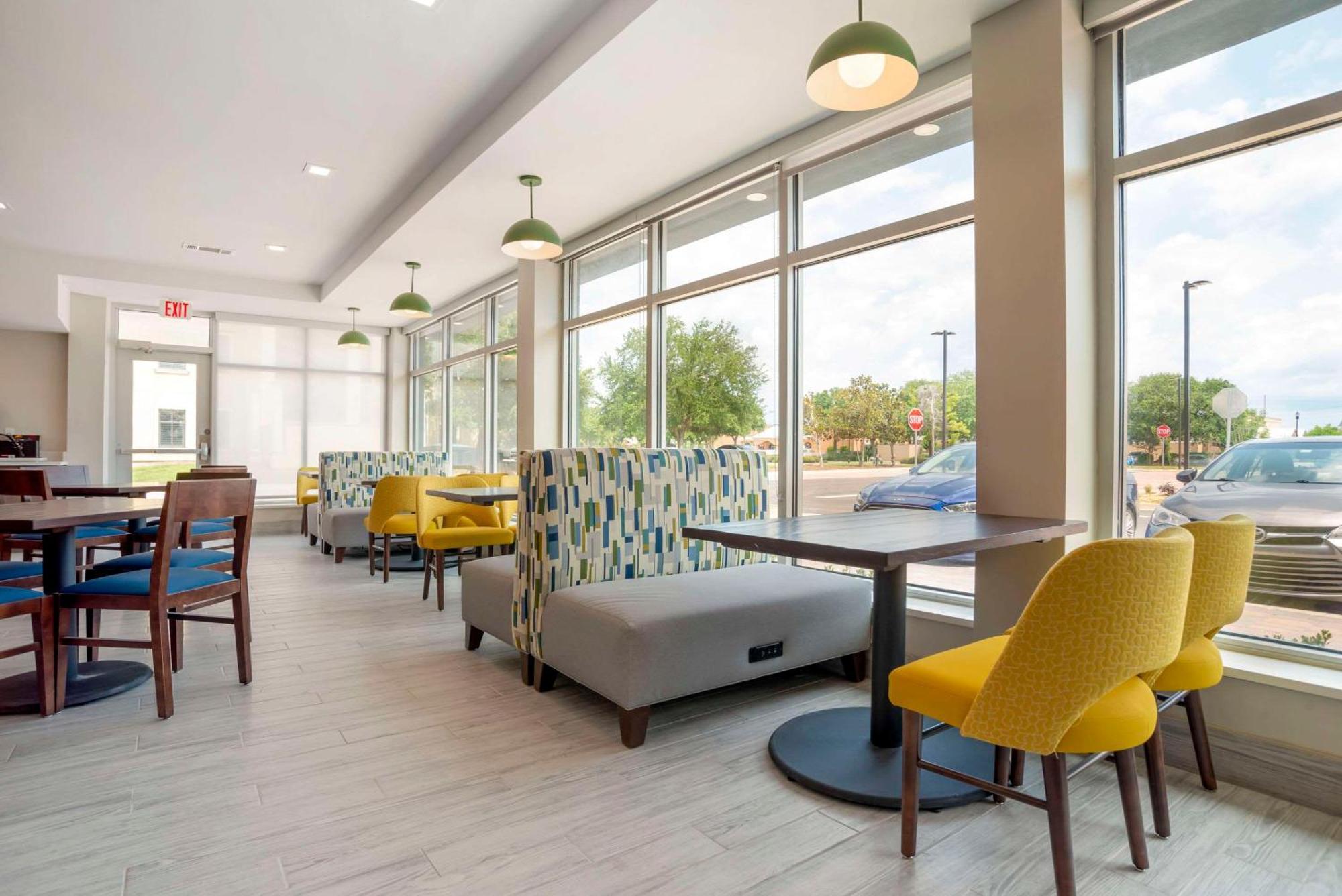 Comfort Inn & Suites Destin Near Henderson Beach Miramar Beach Extérieur photo