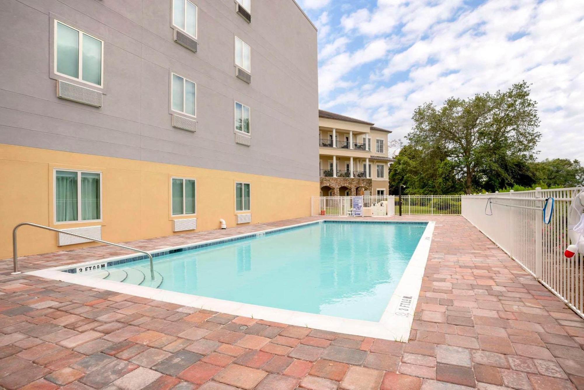 Comfort Inn & Suites Destin Near Henderson Beach Miramar Beach Extérieur photo